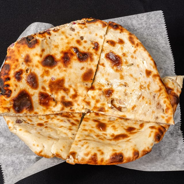 Cheese & Onion Kulcha.