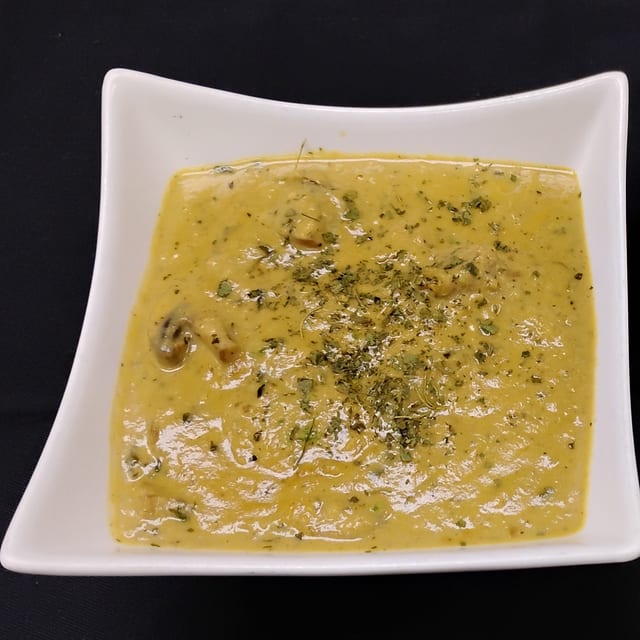 Chicken Methi Mushroom.
